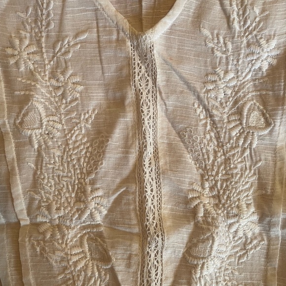 Clothing & Co Tops - Ladies 100 per cent Cotton Top. New without Tags